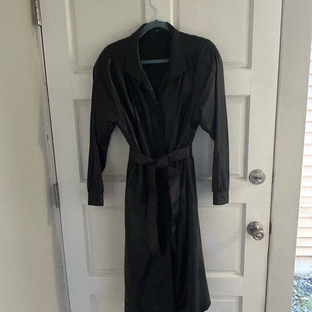 Vintage Chic Black Belted Leather Coat